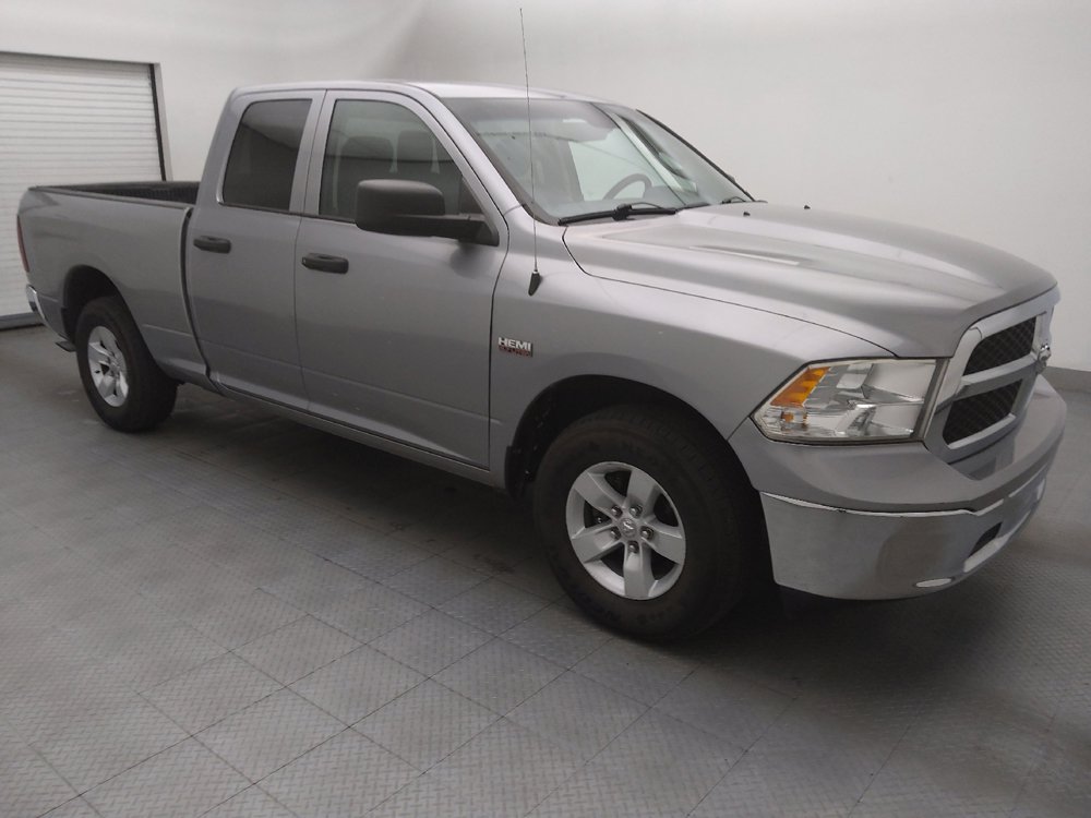 Used 2020 RAM 1500 Tradesman w/ Chrome Appearance Group RWD image 11