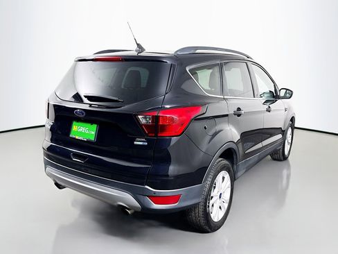 Used 2019 Ford Escape SEL image 10