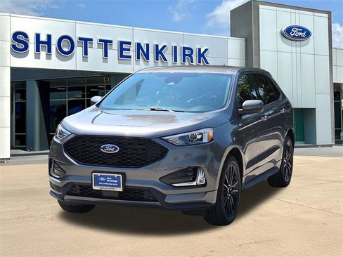 Certified 2024 Ford Edge ST-Line image 3