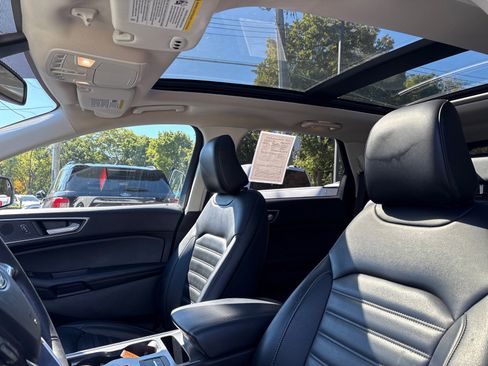 Used 2022 Ford Edge SEL w/ Convenience Package image 23