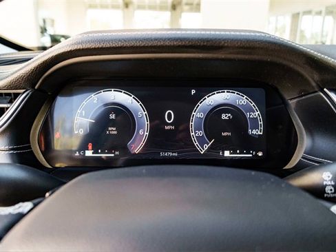 Used 2023 Jeep Grand Cherokee Limited image 14