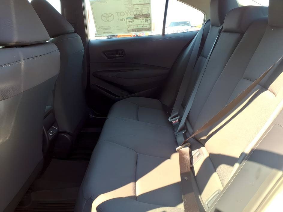 New 2026 Toyota Corolla LE FWD image 4