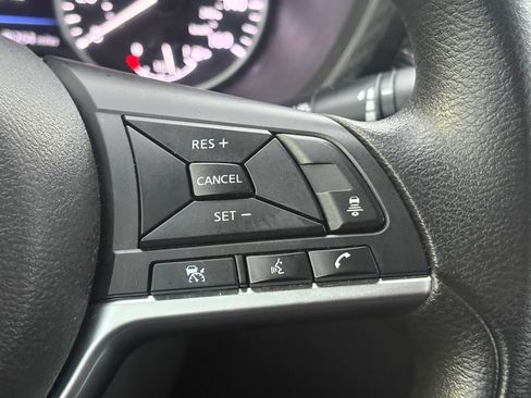 Certified 2024 Nissan Sentra SV image 19