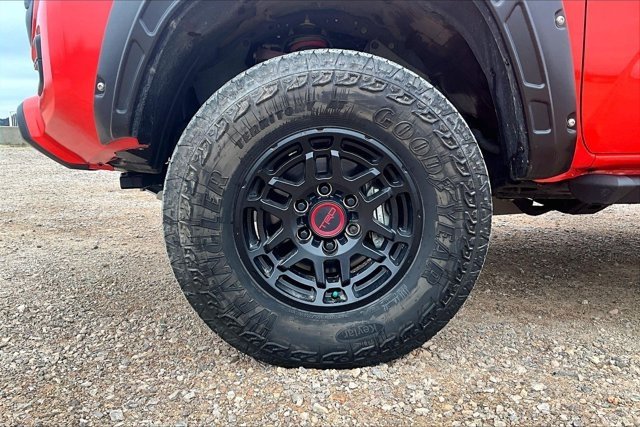 Used 2023 Toyota Tacoma TRD Pro AWD/4WD image 31