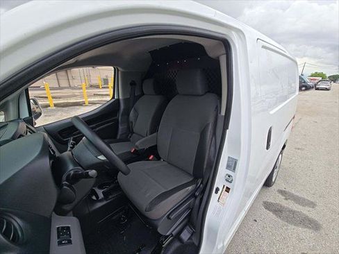 Used 2018 Nissan NV200 SV w/ Navigation Package FWD image 7