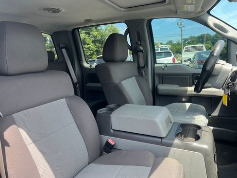 Used 2005 Ford F150 XLT AWD/4WD image 13