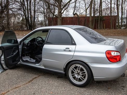 Used 2004 Subaru Impreza WRX WRX image 8