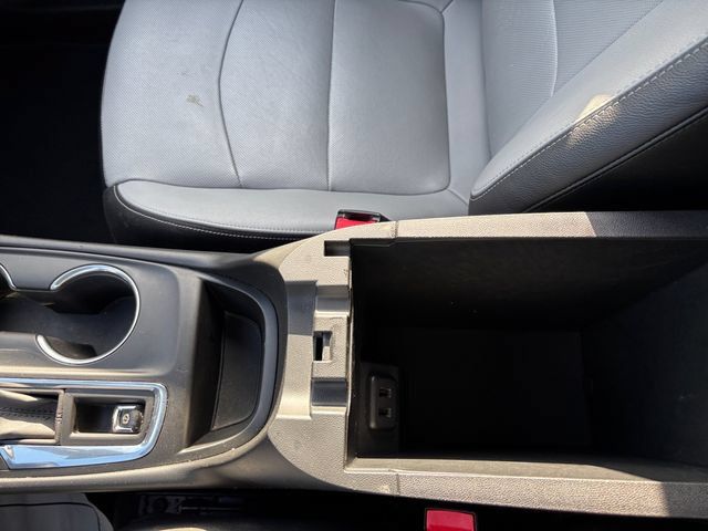 Used 2018 Chevrolet Equinox Premier AWD/4WD image 22