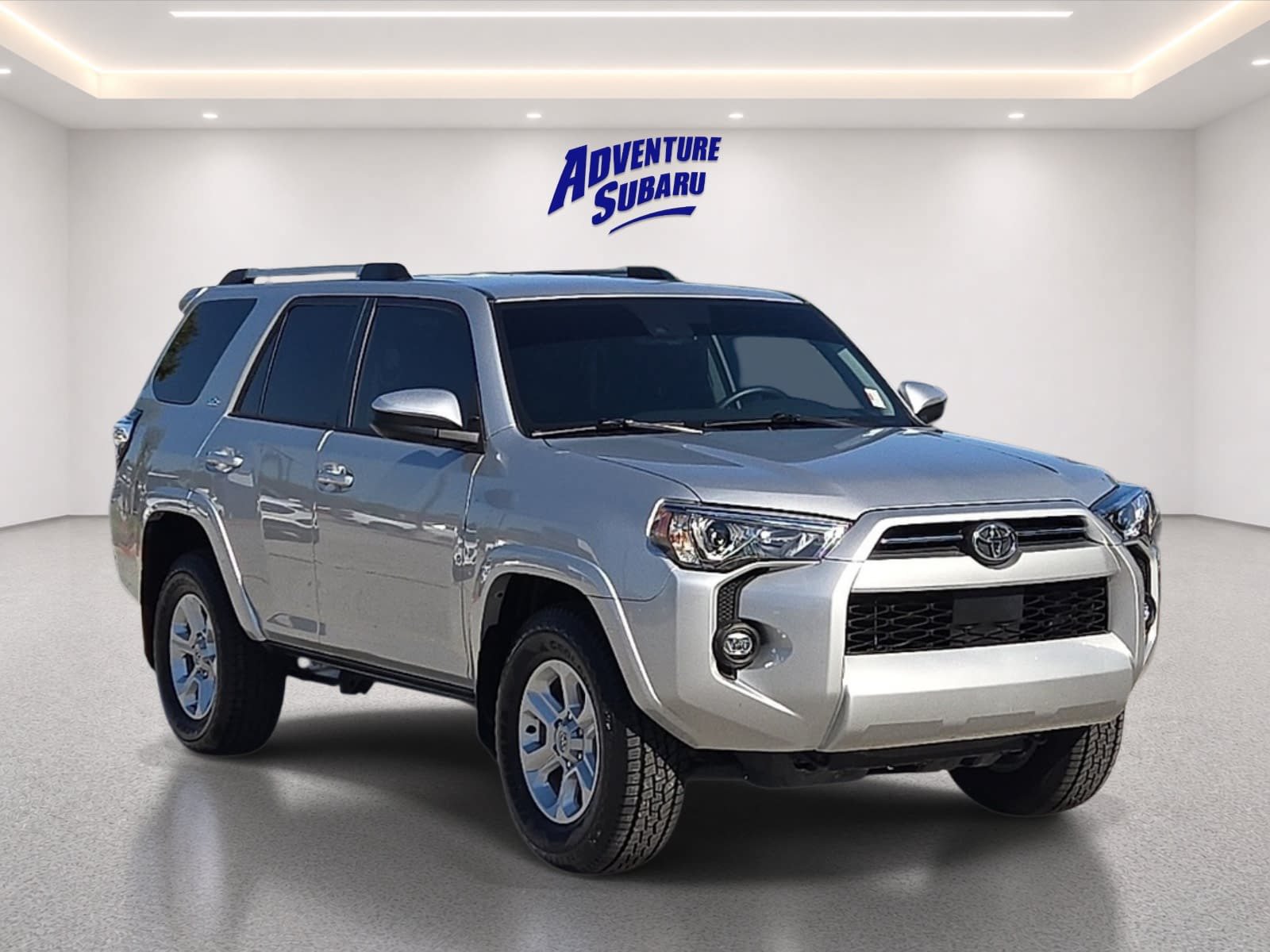 Used 2024 Toyota 4Runner SR5 RWD image 1