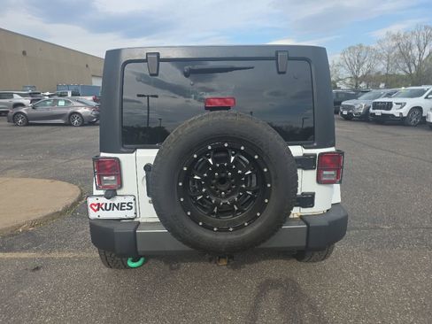 Used 2013 Jeep Wrangler Unlimited Sport AWD/4WD image 4