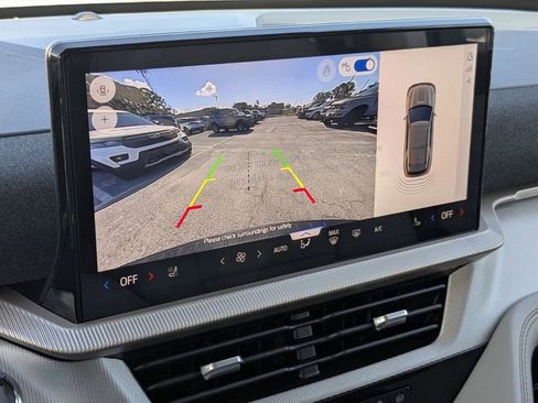 New 2026 Ford Explorer Active w/ Active Comfort Package image 23