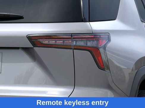 New 2026 Chevrolet Equinox LT w/ Safety and Technology Package image 12