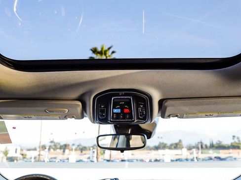 Used 2021 Jeep Grand Cherokee L Limited image 19