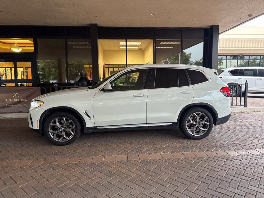 Used 2024 BMW X3 xDrive30i w/ Convenience Package w/ZPA AWD/4WD image 8