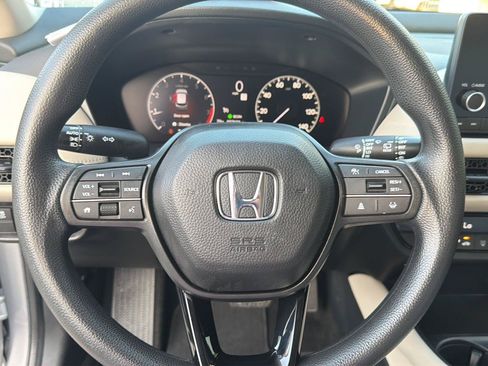 Used 2024 Honda HR-V LX image 19