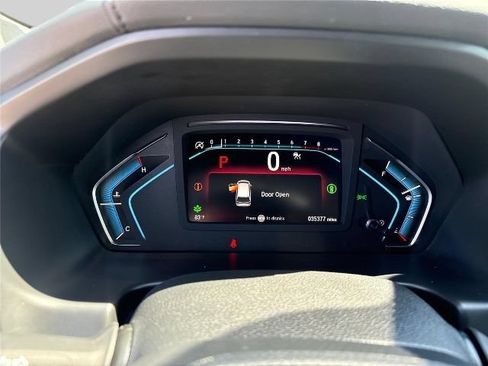 Used 2024 Honda Odyssey EX image 11