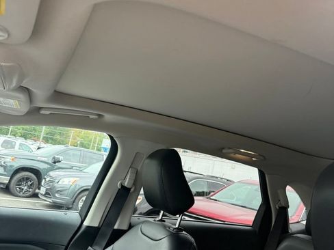 Used 2020 Ford Edge SEL w/ Convenience Package FWD image 13