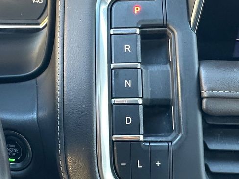 Used 2021 Chevrolet Tahoe LT image 17