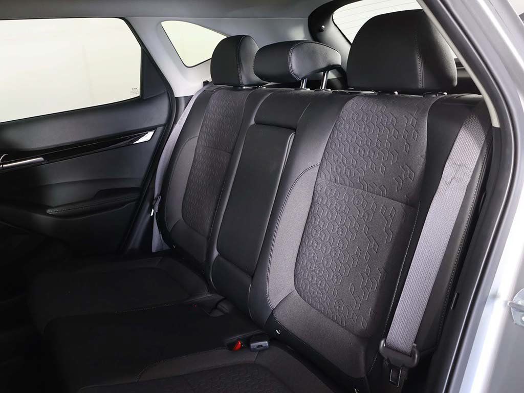Used 2024 Kia Seltos S AWD/4WD image 27