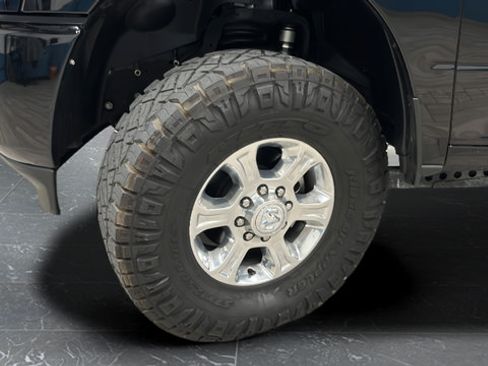 Used 2022 RAM 2500 Big Horn w/ Level A Equipment Group AWD/4WD image 36