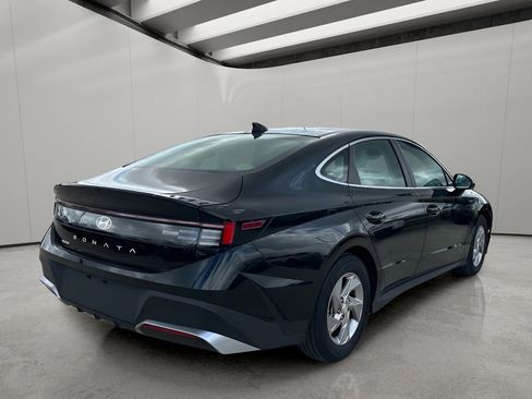 Used 2025 Hyundai Sonata SE image 5