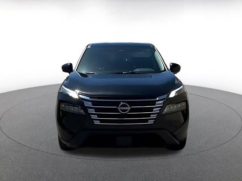 Used 2025 Nissan Rogue SV AWD/4WD image 4