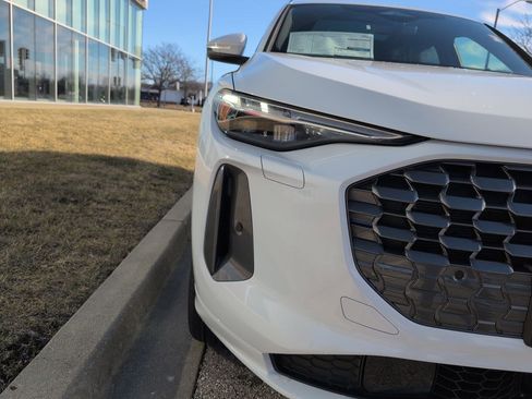 New 2025 Audi Q5 Premium Plus image 38