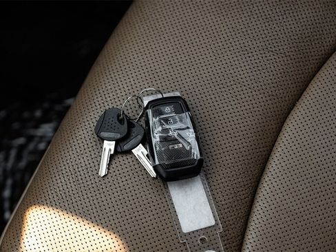 Used 2023 RAM 2500 Limited image 63