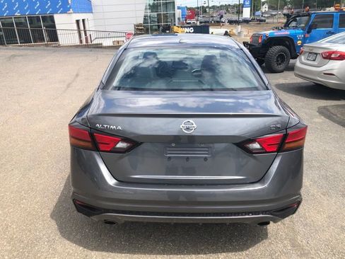 Used 2019 Nissan Altima 2.5 SR w/ SR Premium Package FWD image 5
