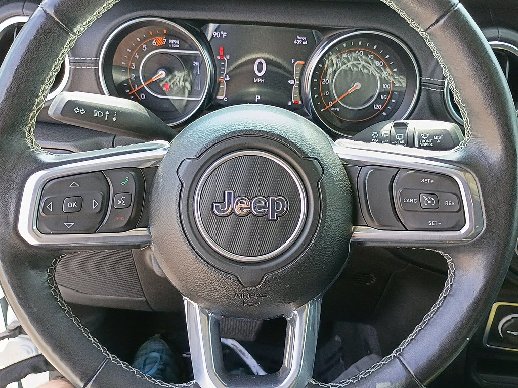 Used 2023 Jeep Wrangler Unlimited Sahara w/ Cold Weather Group AWD/4WD image 22