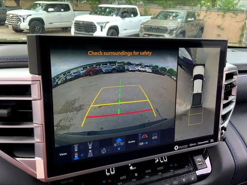 Used 2023 Toyota Tundra Platinum RWD image 41