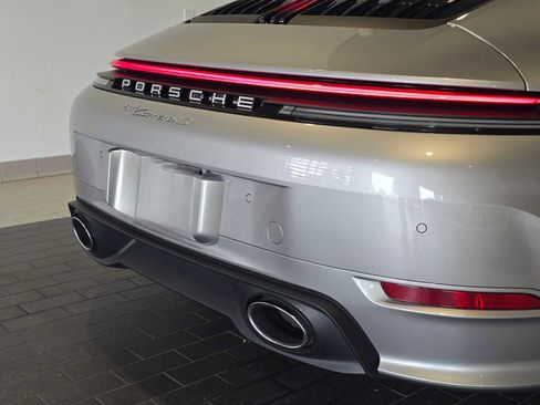 Used 2025 Porsche 911 Carrera S RWD image 14