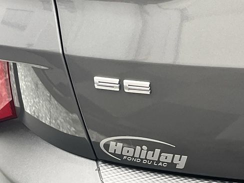 Used 2021 Ford Escape SE image 25