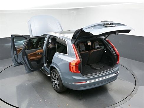 Used 2023 Volvo XC90 T8 Plus image 51