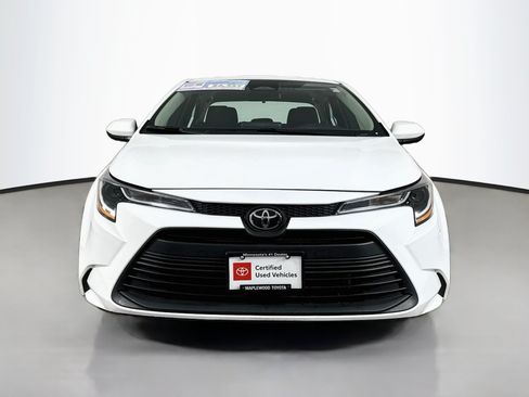 Certified 2025 Toyota Corolla LE FWD image 2