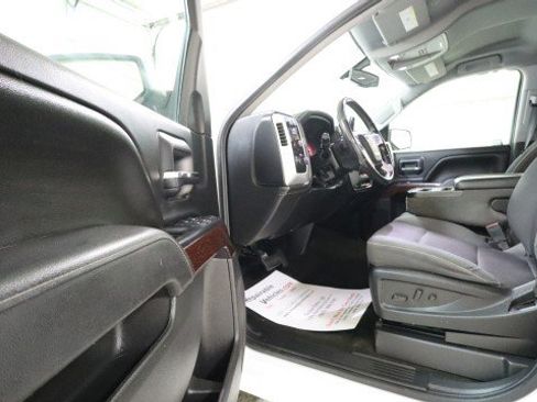Used 2015 GMC Sierra 1500 SLE w/ SLE Value Package AWD/4WD image 9
