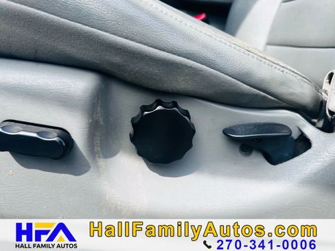 Used 2006 Ford F350 Lariat image 22