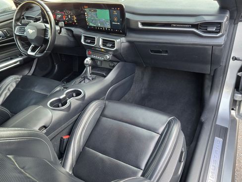Used 2024 Ford Mustang Premium image 30