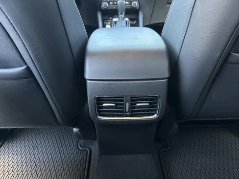 Certified 2025 MAZDA CX-5 AWD 2.5 S w/ Preferred Package image 17