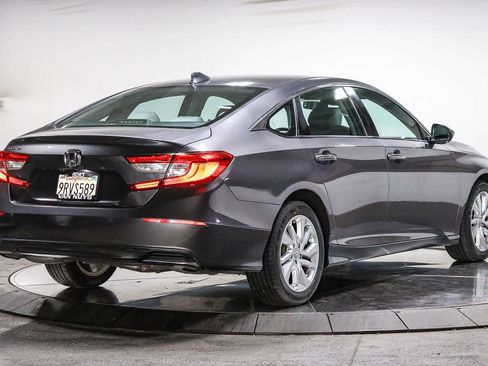 Used 2019 Honda Accord LX image 4