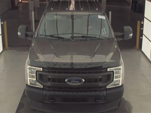 Used 2022 Ford F350 XL w/ Power Equipment Group AWD/4WD image 2