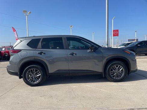 Certified 2024 Nissan Rogue S AWD/4WD image 6