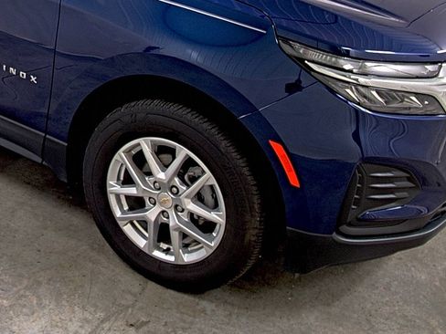 Used 2023 Chevrolet Equinox LS w/ LS Convenience Package image 14