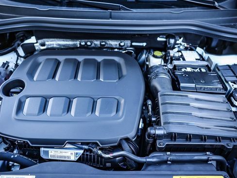 New 2026 Volkswagen Tiguan S image 18