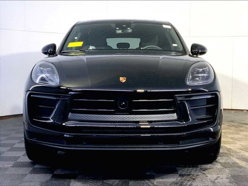 New 2026 Porsche Macan AWD/4WD image 10
