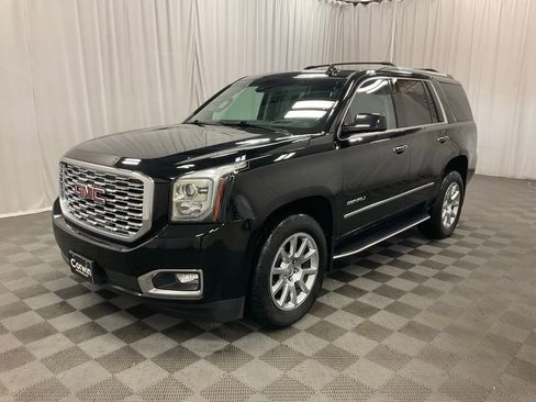 Used 2020 GMC Yukon Denali image 7