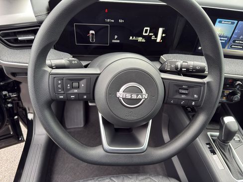 New 2026 Nissan Kicks SV image 16