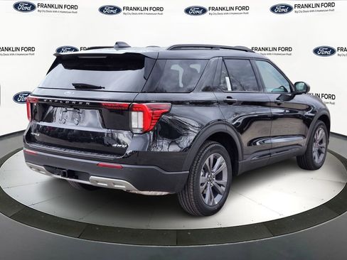 New 2026 Ford Explorer Active w/ Active Comfort Package AWD/4WD image 5