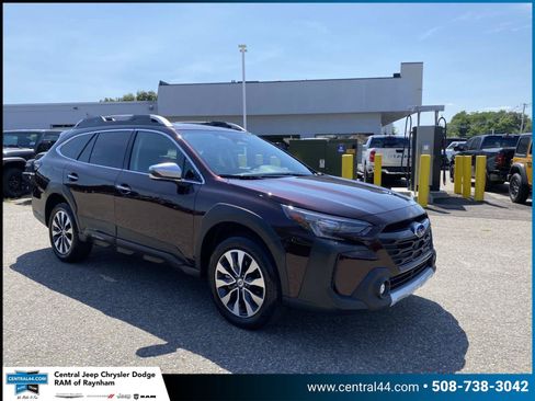 Used 2024 Subaru Outback Touring XT AWD/4WD image 1