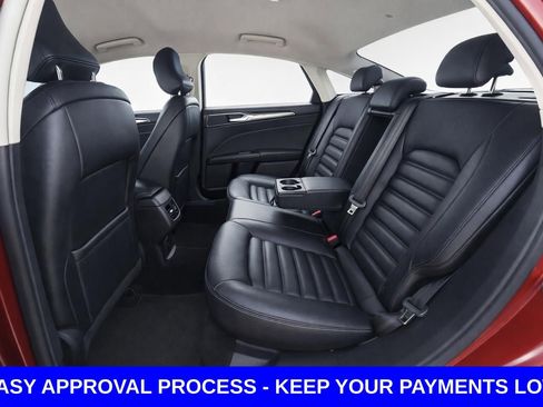 Used 2019 Ford Fusion SEL FWD image 16